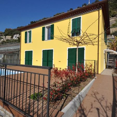 Agriturismo Ca Du Bega Арма ди Таджия Екстериор снимка